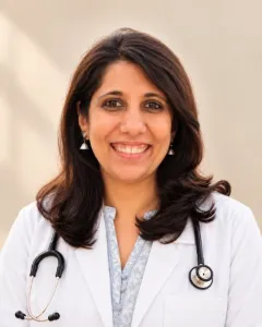 Dr Nidhi Dhariwal